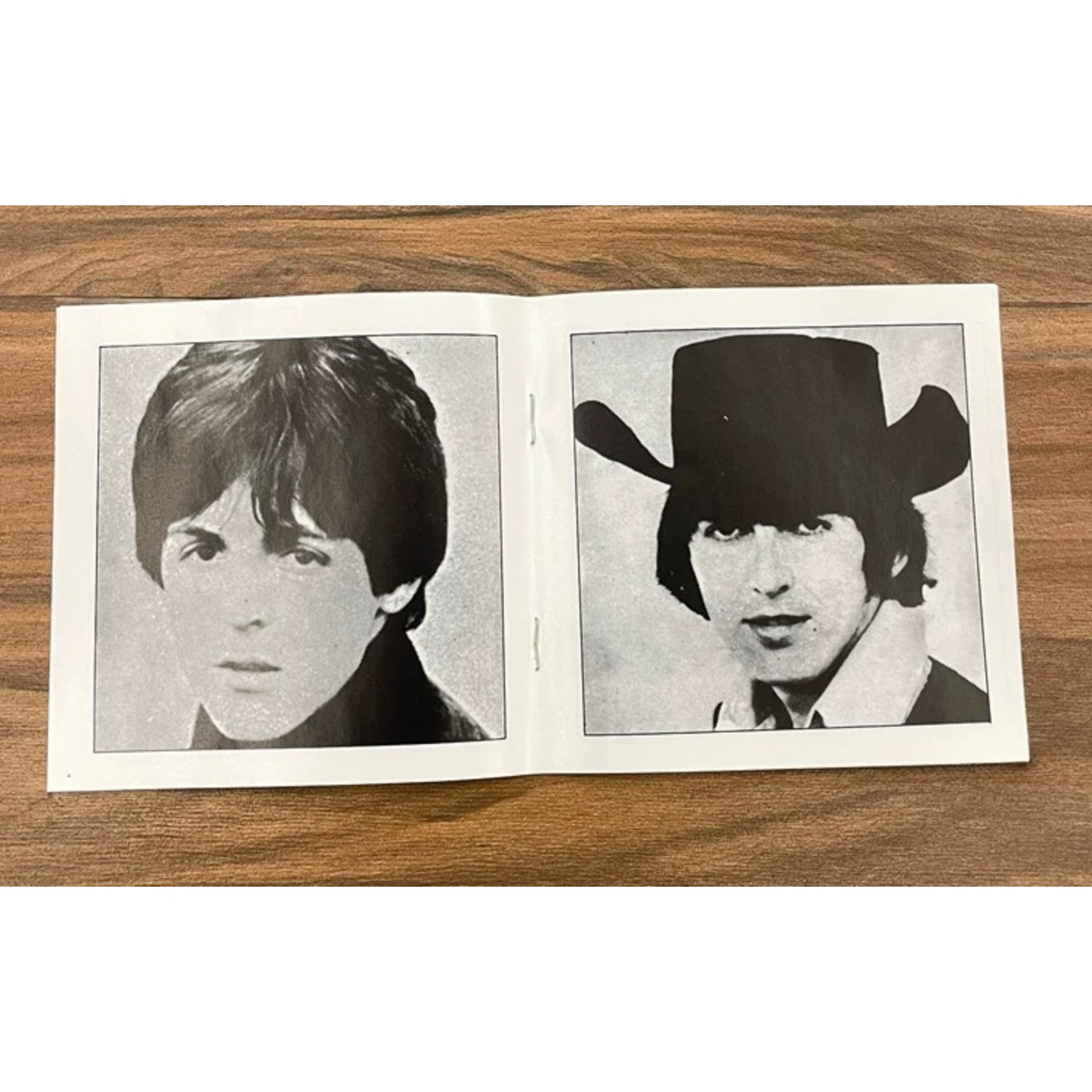 60年代の英国クラシックポップロック音楽CD、四人の手描き人 - Audio Music Cover のレビューと価格